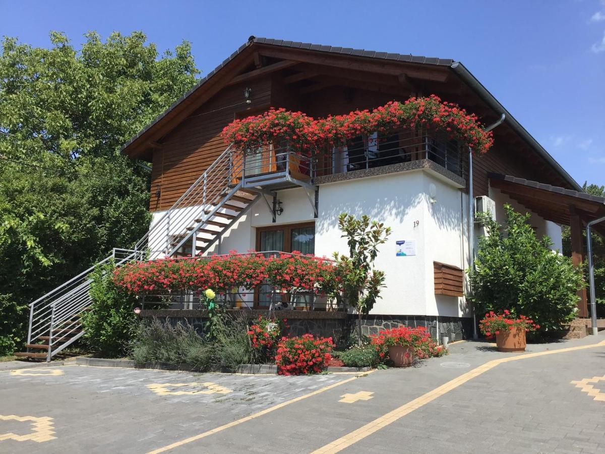 Dravecz Apartman Balatonlelle Dış mekan fotoğraf
