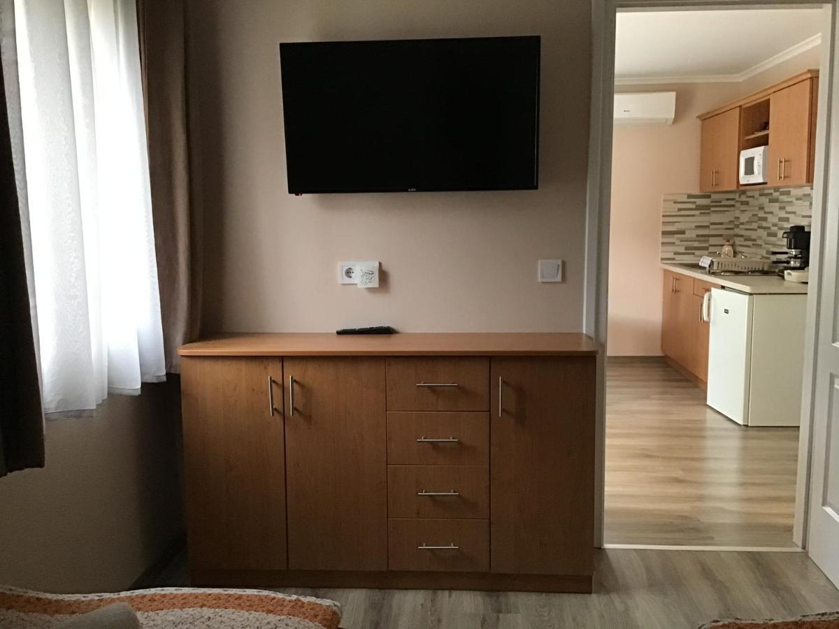 Dravecz Apartman Balatonlelle Dış mekan fotoğraf