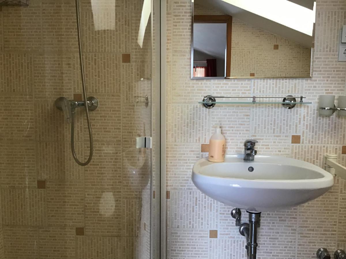 Dravecz Apartman Balatonlelle Dış mekan fotoğraf